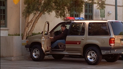 ROSWELL_-_E1X02_THE_MORNING_AFTER_362.jpg
