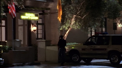 ROSWELL_-_E1X02_THE_MORNING_AFTER_366.jpg