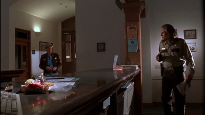 ROSWELL_-_E1X02_THE_MORNING_AFTER_369.jpg