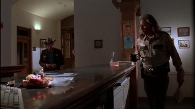 ROSWELL_-_E1X02_THE_MORNING_AFTER_372.jpg