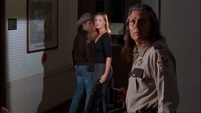 ROSWELL_-_E1X02_THE_MORNING_AFTER_405.jpg