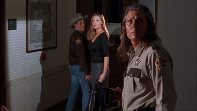ROSWELL_-_E1X02_THE_MORNING_AFTER_406.jpg