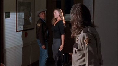 ROSWELL_-_E1X02_THE_MORNING_AFTER_409.jpg