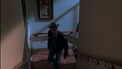 ROSWELL_-_E1X02_THE_MORNING_AFTER_423.jpg