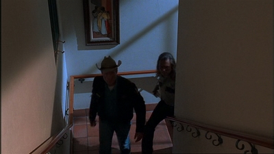 ROSWELL_-_E1X02_THE_MORNING_AFTER_424.jpg
