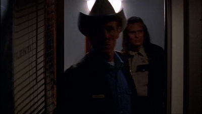 ROSWELL_-_E1X02_THE_MORNING_AFTER_442.jpg