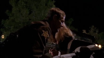 ROSWELL_-_E1X02_THE_MORNING_AFTER_468.jpg