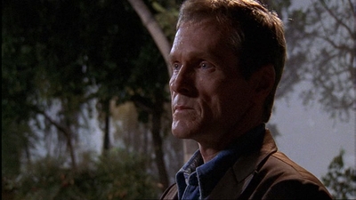 ROSWELL_-_E1X02_THE_MORNING_AFTER_500.jpg