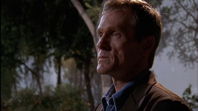 ROSWELL_-_E1X02_THE_MORNING_AFTER_504.jpg