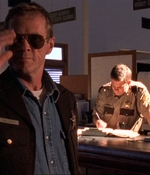 ROSWELL_-_E1X02_THE_MORNING_AFTER_011.jpg