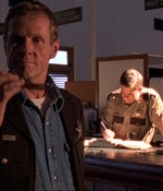 ROSWELL_-_E1X02_THE_MORNING_AFTER_015.jpg