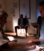 ROSWELL_-_E1X02_THE_MORNING_AFTER_046.jpg