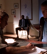 ROSWELL_-_E1X02_THE_MORNING_AFTER_048.jpg