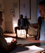 ROSWELL_-_E1X02_THE_MORNING_AFTER_067.jpg