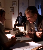 ROSWELL_-_E1X02_THE_MORNING_AFTER_089.jpg