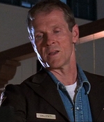 ROSWELL_-_E1X02_THE_MORNING_AFTER_135.jpg