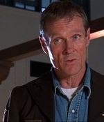 ROSWELL_-_E1X02_THE_MORNING_AFTER_186.jpg
