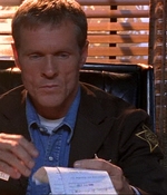 ROSWELL_-_E1X02_THE_MORNING_AFTER_270.jpg
