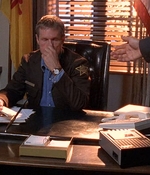 ROSWELL_-_E1X02_THE_MORNING_AFTER_300.jpg