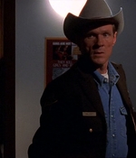 ROSWELL_-_E1X02_THE_MORNING_AFTER_439.jpg