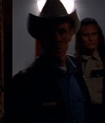 ROSWELL_-_E1X02_THE_MORNING_AFTER_442.jpg