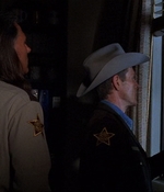 ROSWELL_-_E1X02_THE_MORNING_AFTER_447.jpg