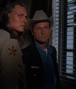 ROSWELL_-_E1X02_THE_MORNING_AFTER_460.jpg