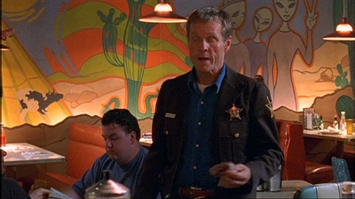 ROSWELL_-_E1X03_MONSTERS_043.jpg