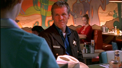 ROSWELL_-_E1X03_MONSTERS_088.jpg