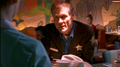 ROSWELL_-_E1X03_MONSTERS_141.jpg
