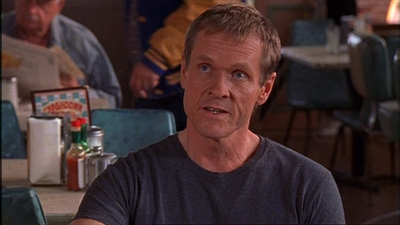 ROSWELL_-_E1X03_MONSTERS_167.jpg