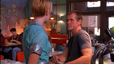 ROSWELL_-_E1X03_MONSTERS_237.jpg