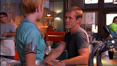 ROSWELL_-_E1X03_MONSTERS_251.jpg