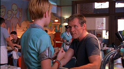 ROSWELL_-_E1X03_MONSTERS_266.jpg