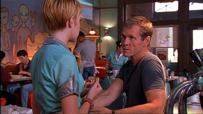 ROSWELL_-_E1X03_MONSTERS_275.jpg