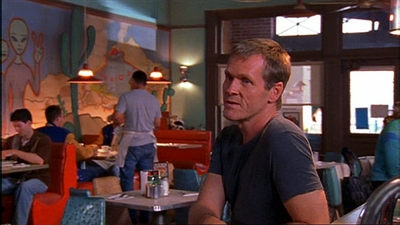 ROSWELL_-_E1X03_MONSTERS_287.jpg