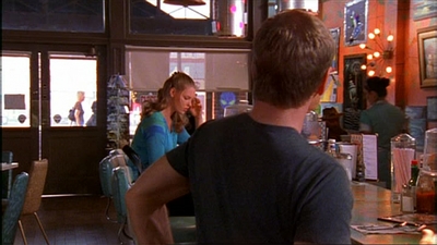 ROSWELL_-_E1X03_MONSTERS_307.jpg