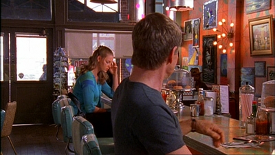 ROSWELL_-_E1X03_MONSTERS_310.jpg