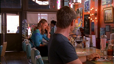 ROSWELL_-_E1X03_MONSTERS_312.jpg