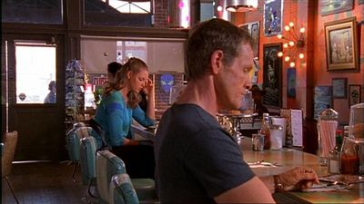 ROSWELL_-_E1X03_MONSTERS_314.jpg