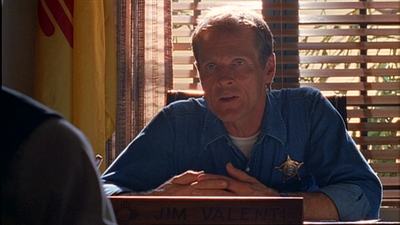 ROSWELL_-_E1X03_MONSTERS_371.jpg