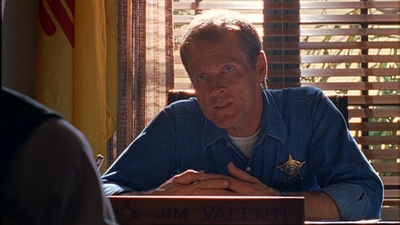 ROSWELL_-_E1X03_MONSTERS_374.jpg