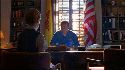 ROSWELL_-_E1X03_MONSTERS_399.jpg