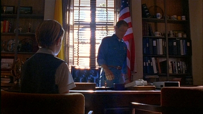 ROSWELL_-_E1X03_MONSTERS_408.jpg