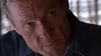ROSWELL_-_E1X03_MONSTERS_585.jpg