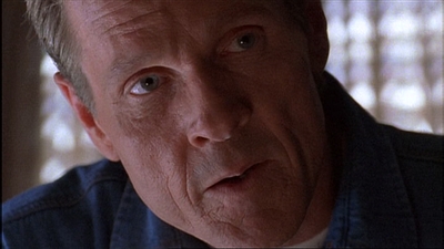 ROSWELL_-_E1X03_MONSTERS_602.jpg