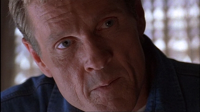 ROSWELL_-_E1X03_MONSTERS_606.jpg