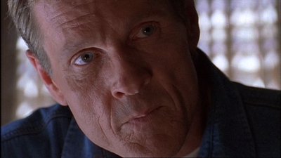 ROSWELL_-_E1X03_MONSTERS_607.jpg