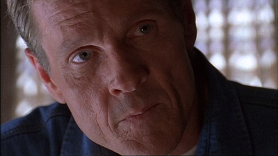 ROSWELL_-_E1X03_MONSTERS_610.jpg