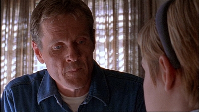 ROSWELL_-_E1X03_MONSTERS_615.jpg